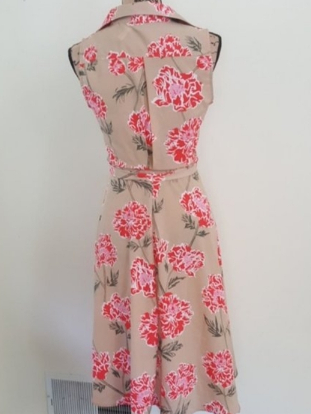 NWT BANANA Midi Collared Floral Shirt Dress Sz 2P - Picture 2 of 2